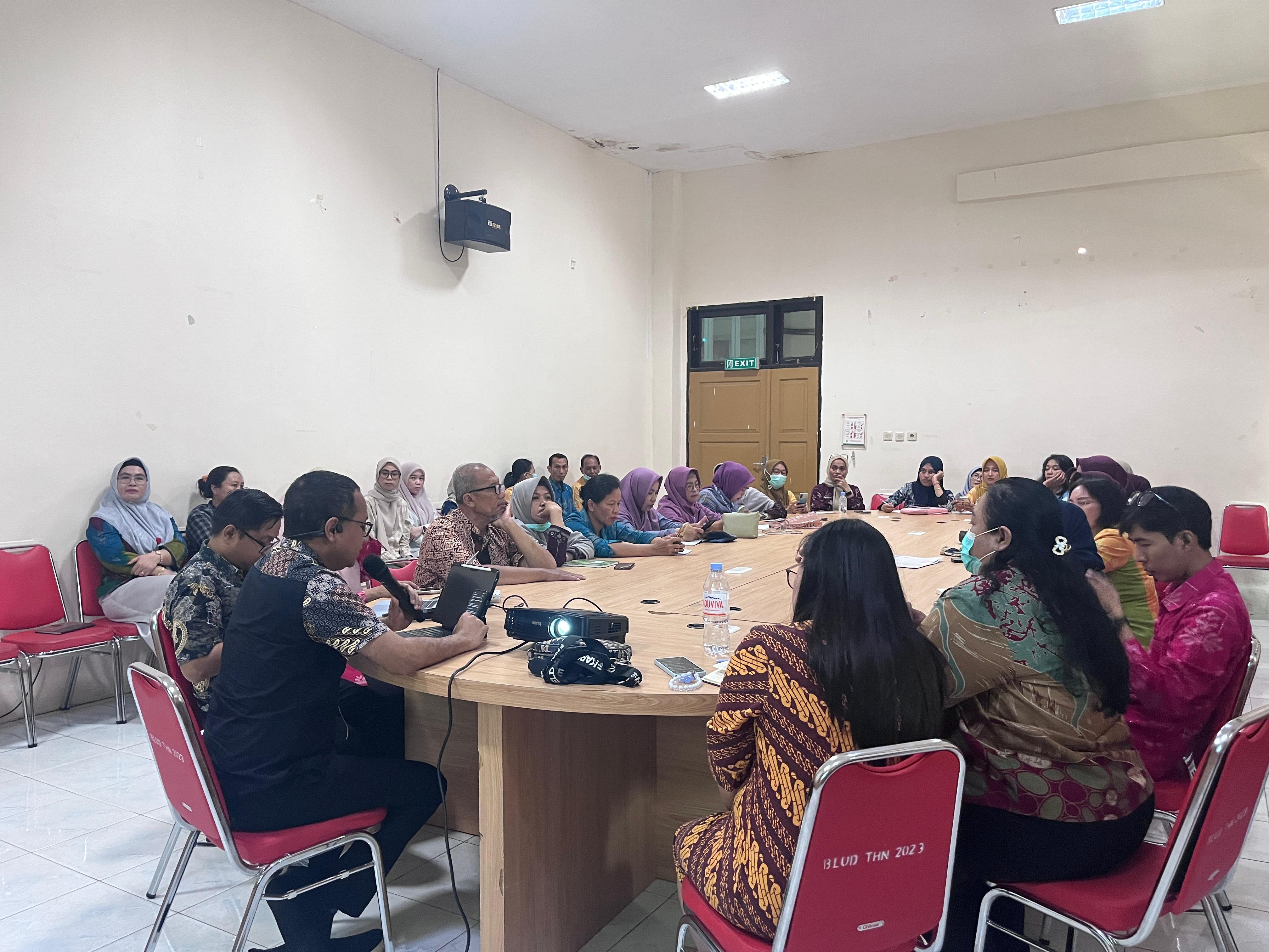 RSUD Undata Gelar Rapat Koordinasi Pemindahan Pasien IGD dan Sosialisasi Dashboard Rawat Inap “Kareba Berani”